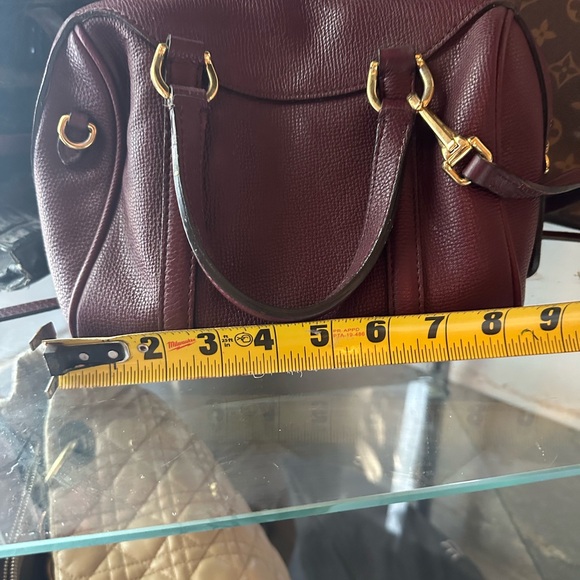 Authentic Burberry - Picture 3 of 9